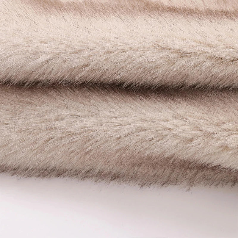 Women's Gradient Cropped Fur Coat
